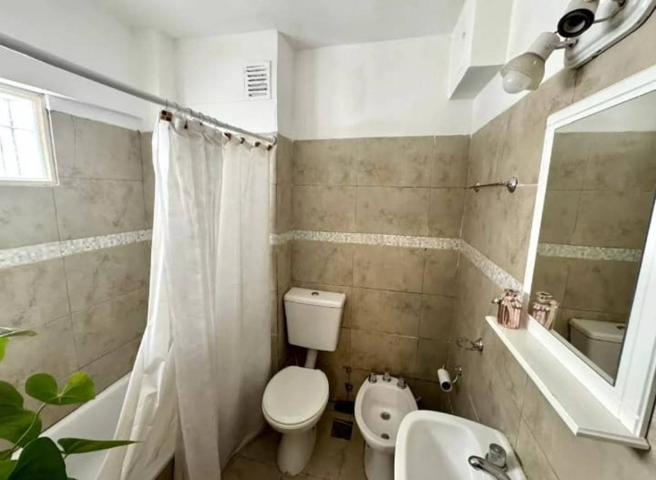 ARENALES 2021. Venta Excelente Depto Estudio Profesional, A NUEVO, INMEJORABLE ZONA, AV SANTA FE, AV CALLAO, ZONA FACULTADES