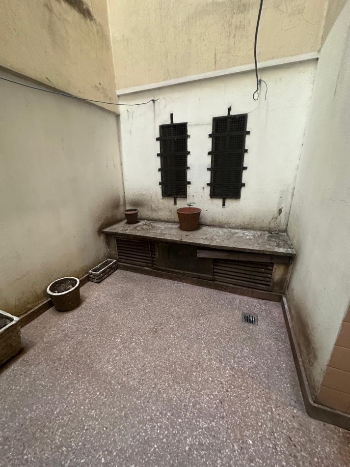 PARAGUAY 4268, VENTA; Impecable depto 1 amb CFTE c/Balcon y Patio Propio. Apto Prof. Mtrs Av  SANTA FE, SUBTE,  BOTANICO
