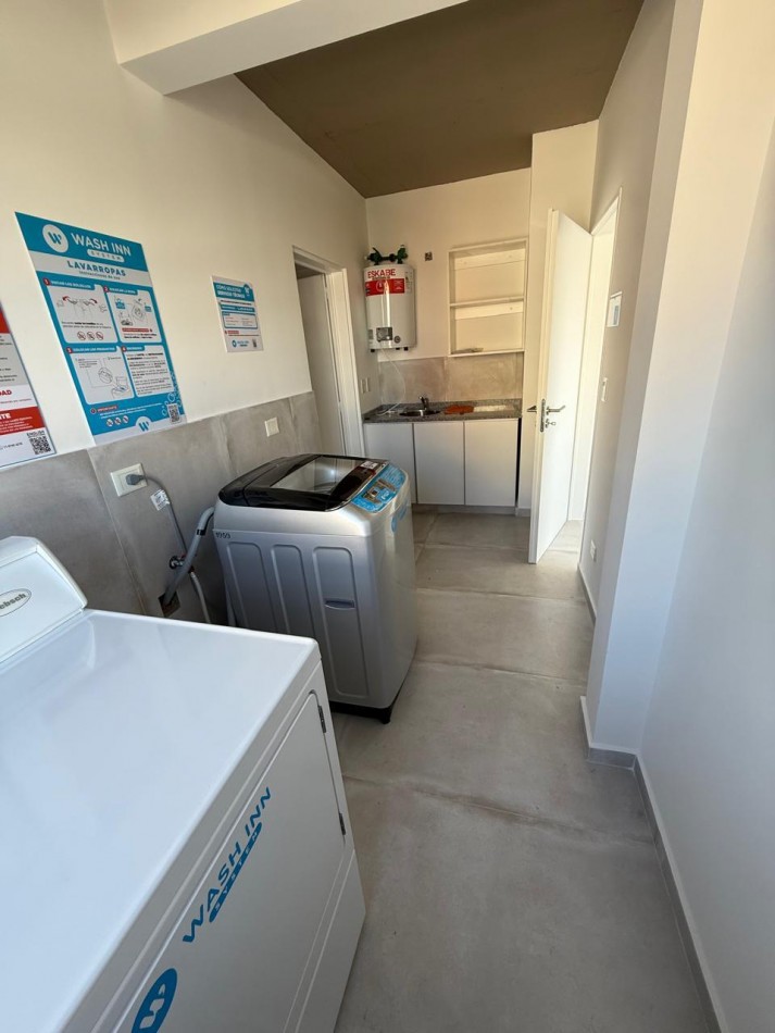 JUFRE 300, Venta, Impec depto 1 AMB Planta Baja Apto Prof. Vivienda. A ESTRENAR, ENTREGA INMEDIATA EDIFICIO CATEGORIA; TERRAZA, SOLARIUM SUM, PARILLA, LAUNDRY, VESTUARIO