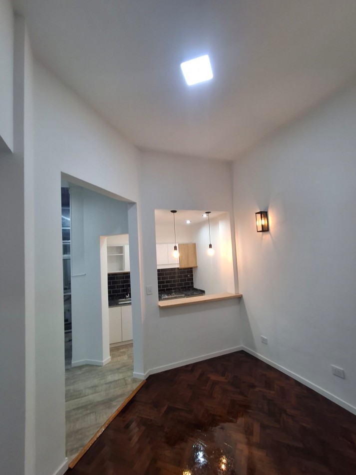 AV. ALBERDI 1700, VENTA PH DE TRES AMBIENTES 