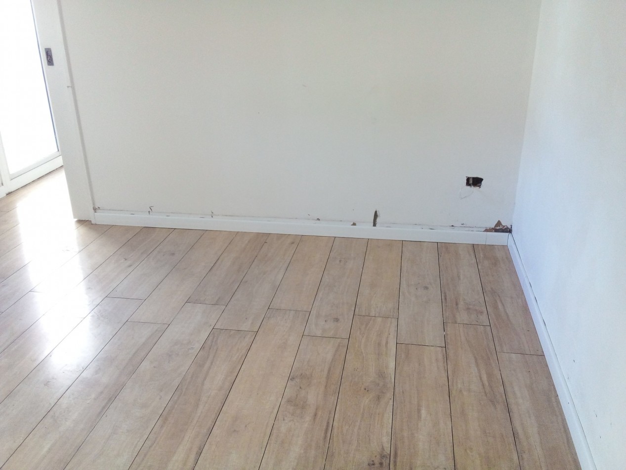 PERON 4100, VENTA 2 AMB A NUEVO