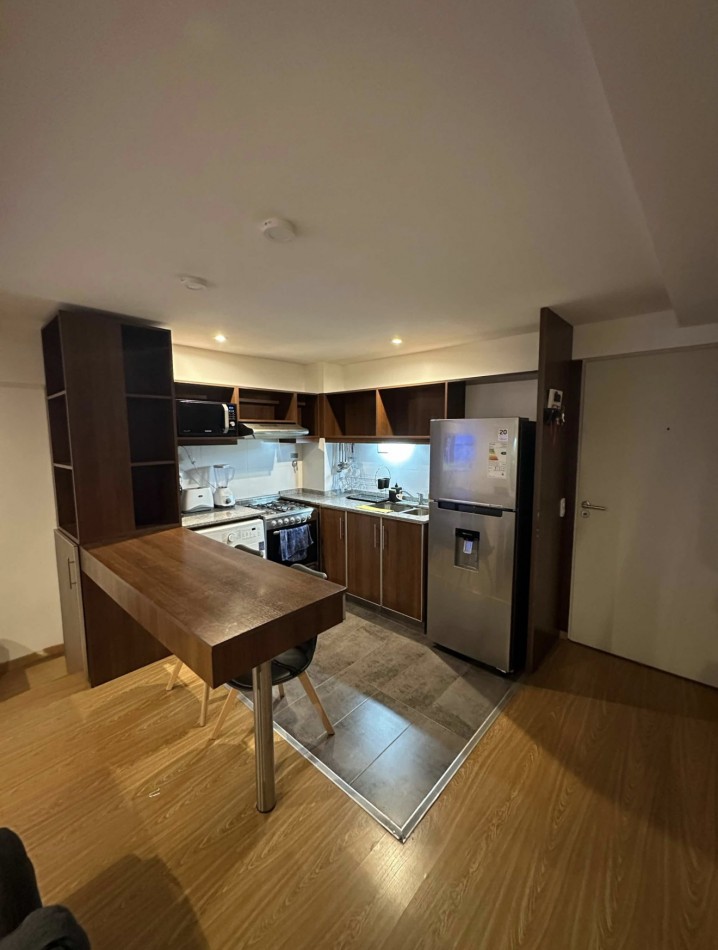 CIUDAD DE LA PAZ 3500, VENTA DEPARTAMENTO DE TRES AMBIENTES