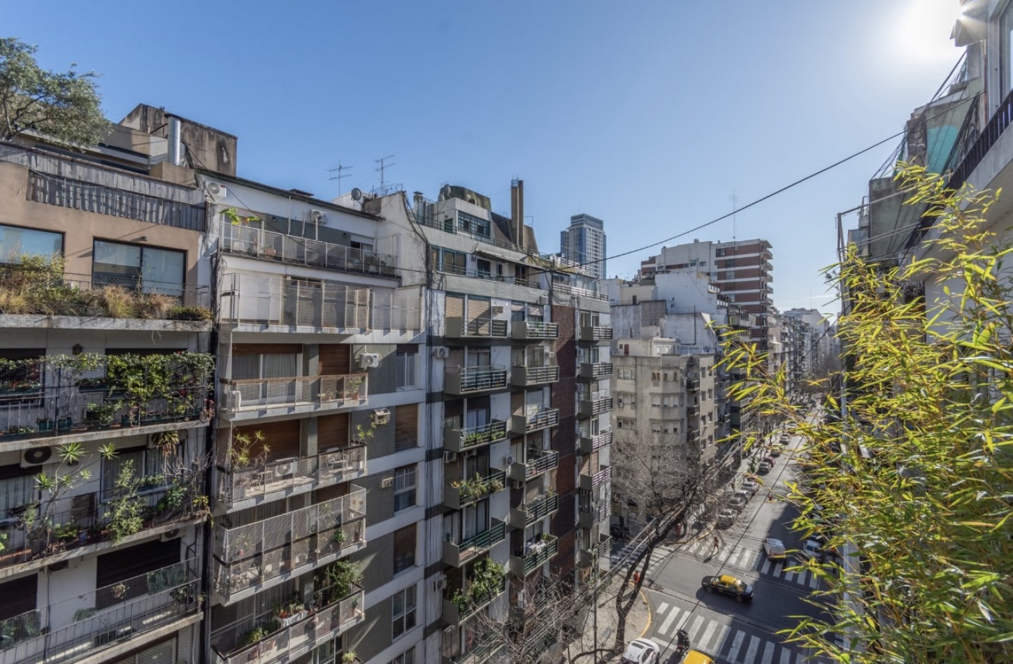 BILLINGHURST 1500, VENTA PISO DE CUATRO AMBIENTES CON DEPENDENCIA