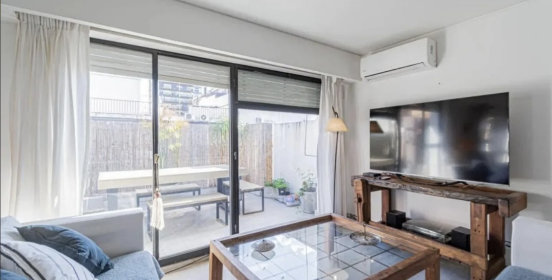 3 FEBRERO 2200, VENTA PISO DE CUATRO AMBIENTES CON DEPENDENCIA