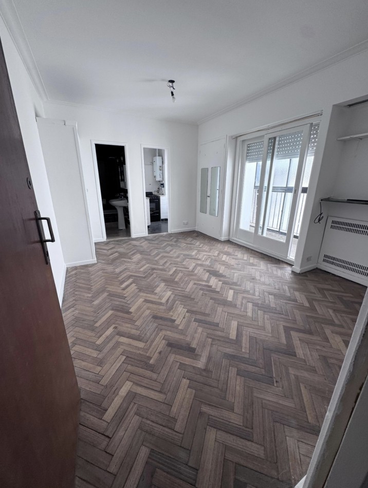 JUNCAL 2800, VENTA DEPARTAMENTO DE UN AMBIENTE CON TERRAZA