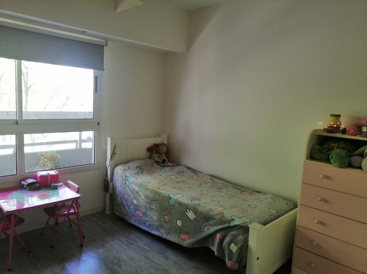 AV. BEIRO 4500, VENTA DEPARTAMENTO DE CUATRO AMBIENTES CON DEPENDENCIA