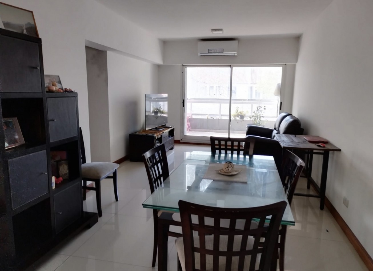 AV. BEIRO 4500, VENTA DEPARTAMENTO DE CUATRO AMBIENTES CON DEPENDENCIA
