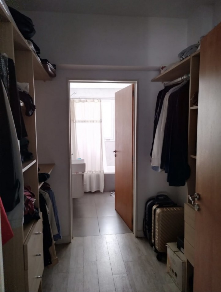 AV. BEIRO 4500, VENTA DEPARTAMENTO DE CUATRO AMBIENTES CON DEPENDENCIA