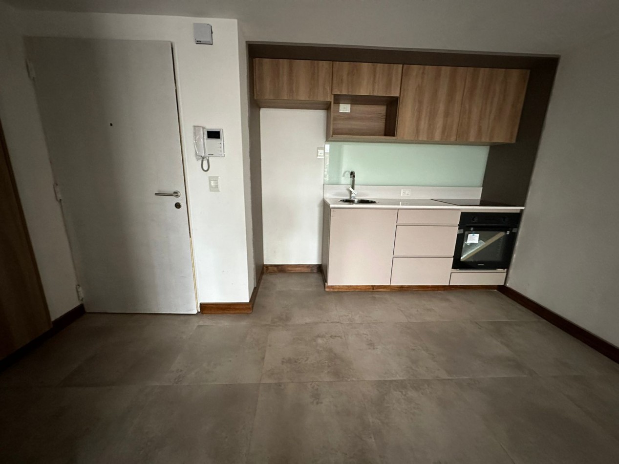 VIRREY LORETO 3300, VENTA AMBIENTE DE CATEGORIA 