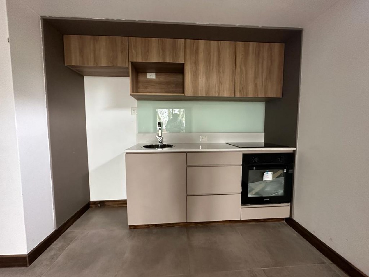 VIRREY LORETO 3300, VENTA AMBIENTE DE CATEGORIA 