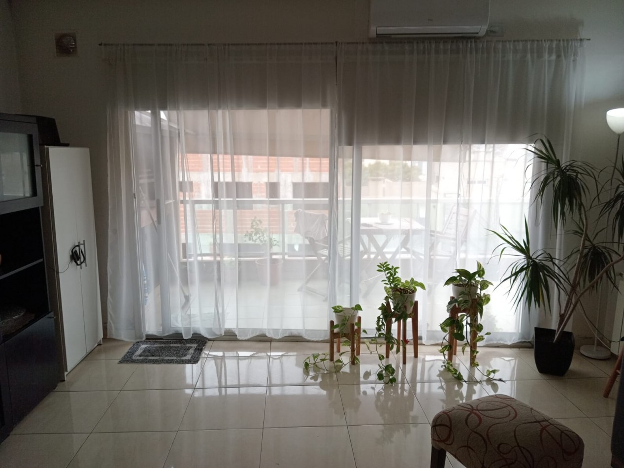 VERA 1100, VENTA EXCEL 2 AMB C/BALCON TERRAZA y PARRILLA Propia