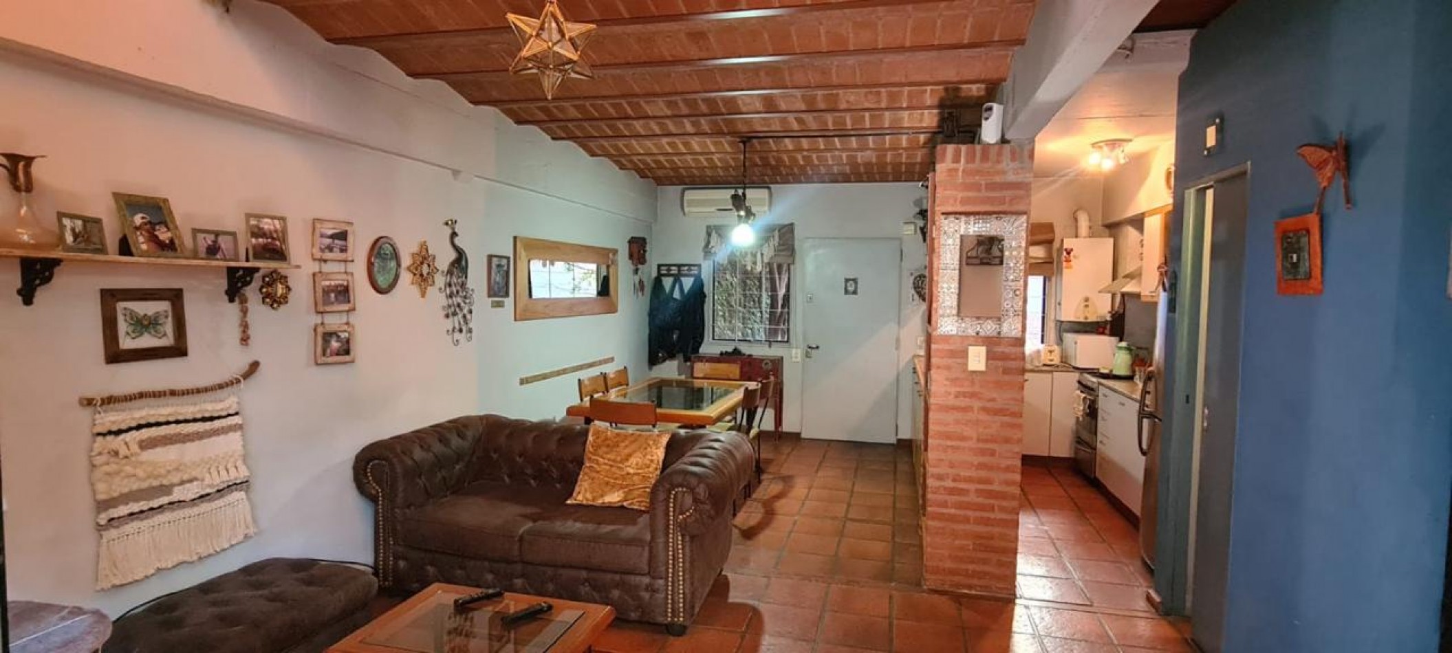 LAVALLEJA 1000, VENTA TRIPLEX CUATRO AMBIENTES 