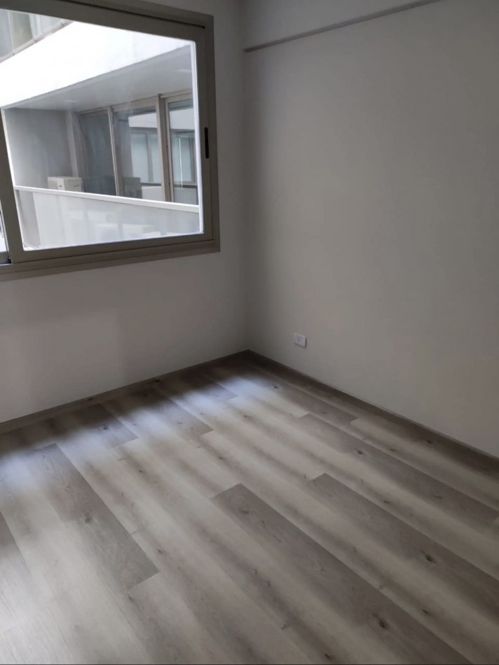 AV. DEL LIBERTADOR 5700, VENTA DEPARTAMENTO DE CUATRO AMBIENTES CON DEPENDENCIA DE SERVICIO