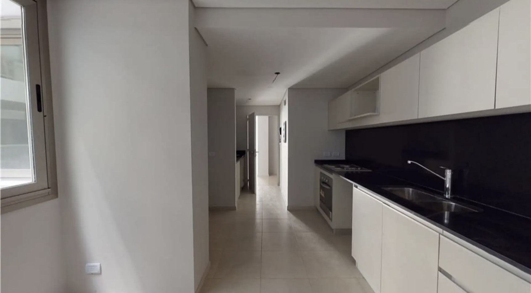 AV. DEL LIBERTADOR 5700, VENTA DEPARTAMENTO DE CUATRO AMBIENTES CON DEPENDENCIA DE SERVICIO