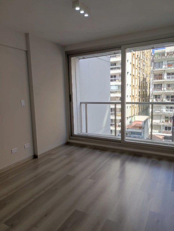 AV. DEL LIBERTADOR 5700, VENTA DEPARTAMENTO DE CUATRO AMBIENTES CON DEPENDENCIA DE SERVICIO