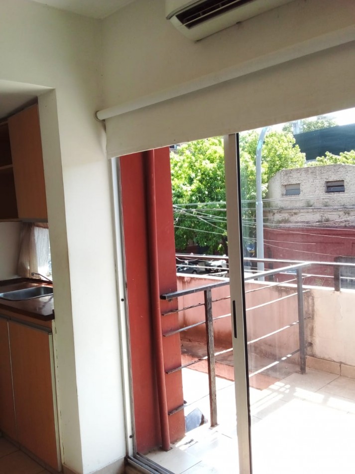 Darwin 1200. Venta 1 amb depto/Estudio Prof fte Balcon 