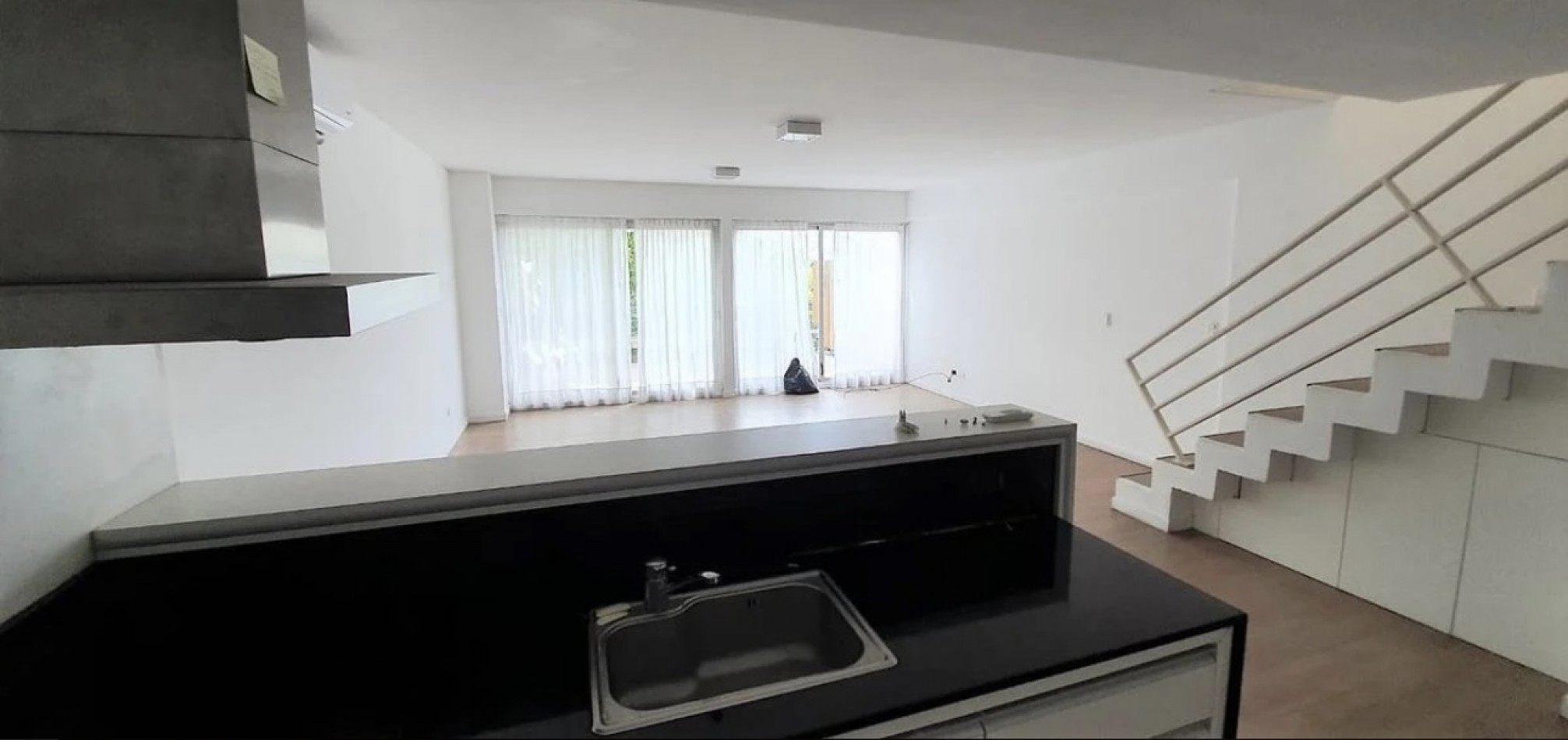 ORO 2700, VENTA PENTHOUSE TRES AMBIENTES EN PALERMO