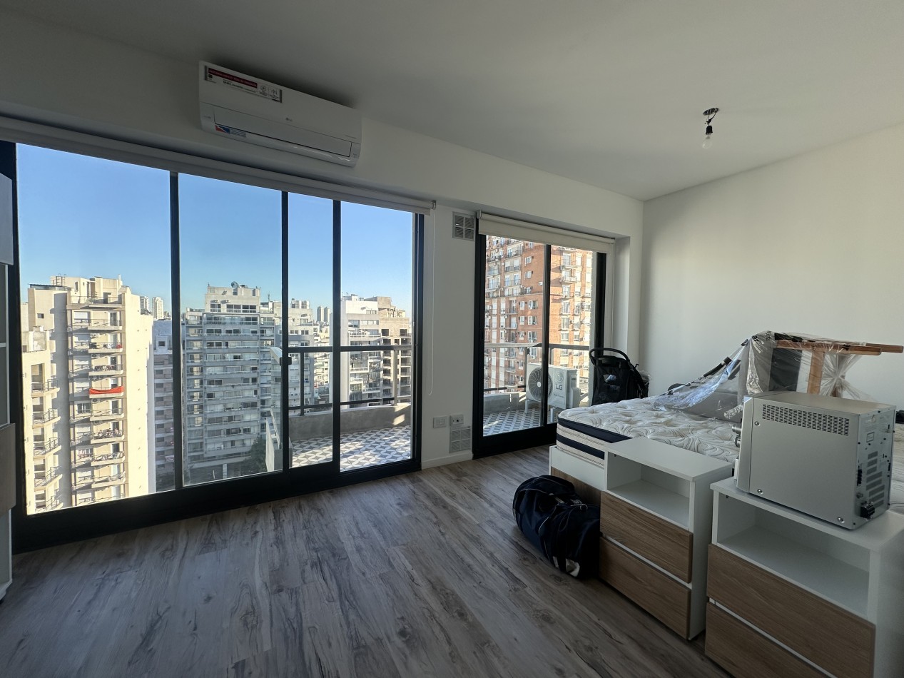 AV. JUAN. B. JUSTO 3700, VENTA DEPARTAMENTO DE UN AMBIENTE  L  