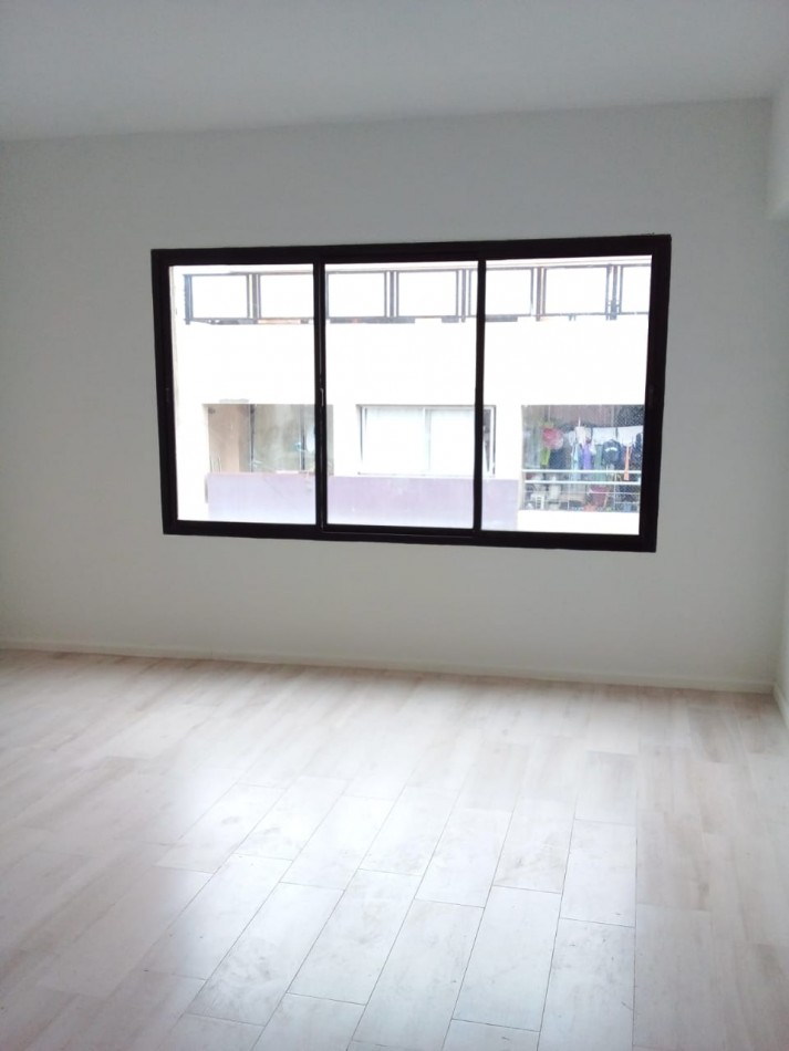 JUNIN 600, VENTA 1 AMB 8o PISO AL FRENTE VISTA ABIERTA APTO PROF IDEAL RENTA PROX FACULTADES UBA