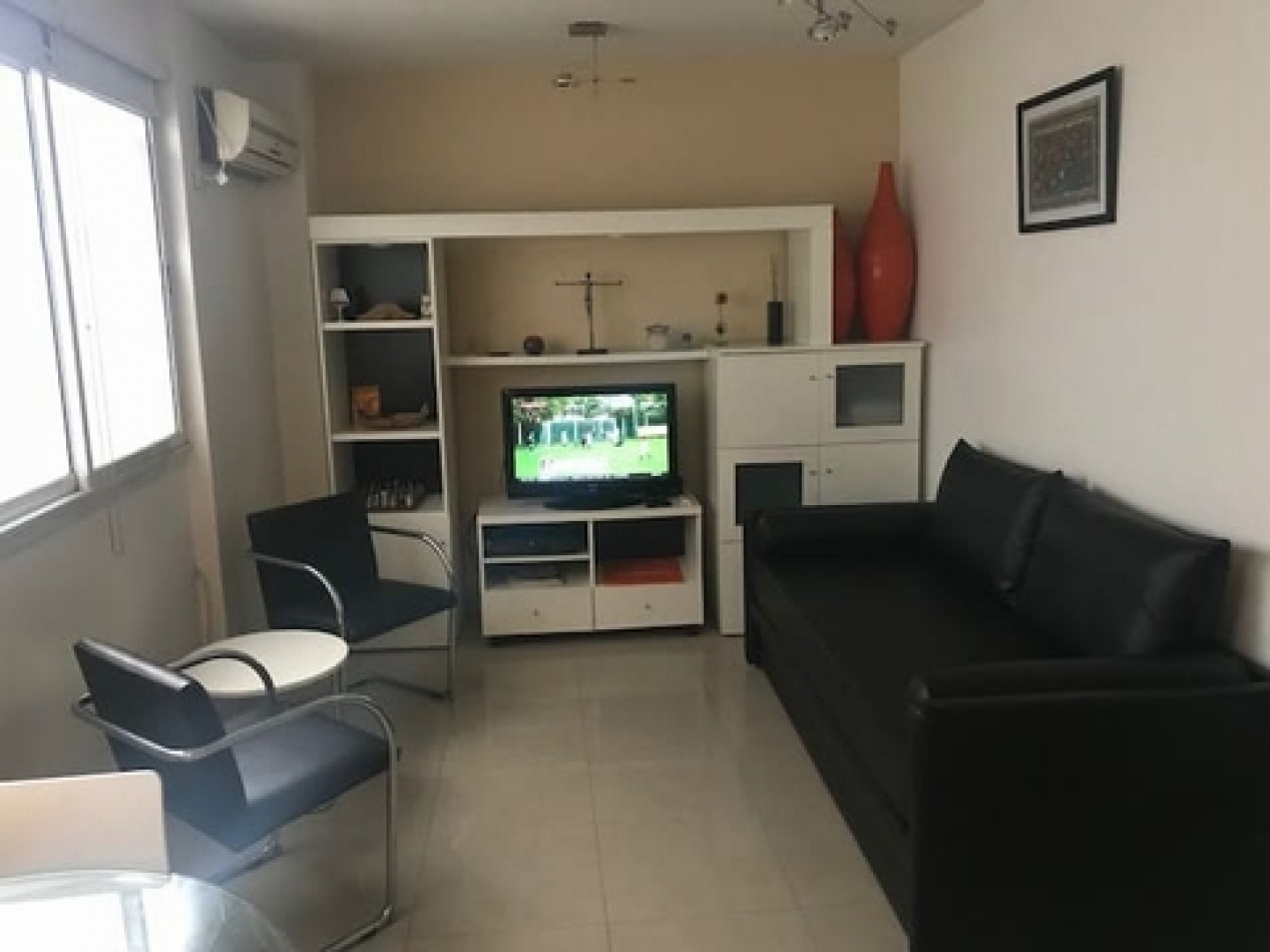 Soldado de la Independencia 1400. Venta Depto 1 AMB apto prof Edificio 15 Años Pileta, Solarium