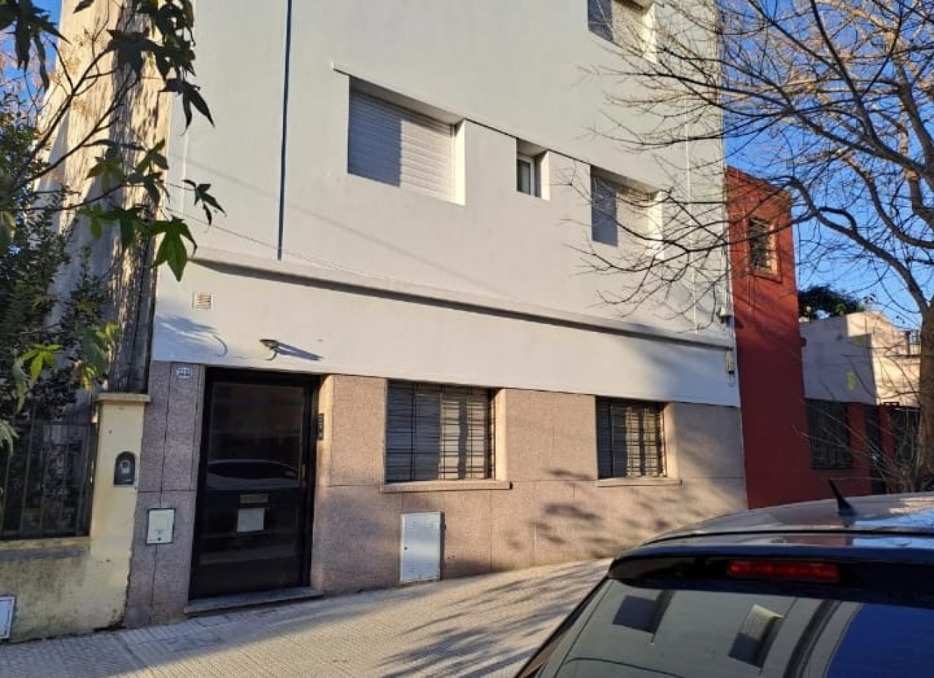 Valdenegro 3300, Venta Excel Depto 1ro x/Escal. 3 AMB a nuevo renovado reciclado Impecable