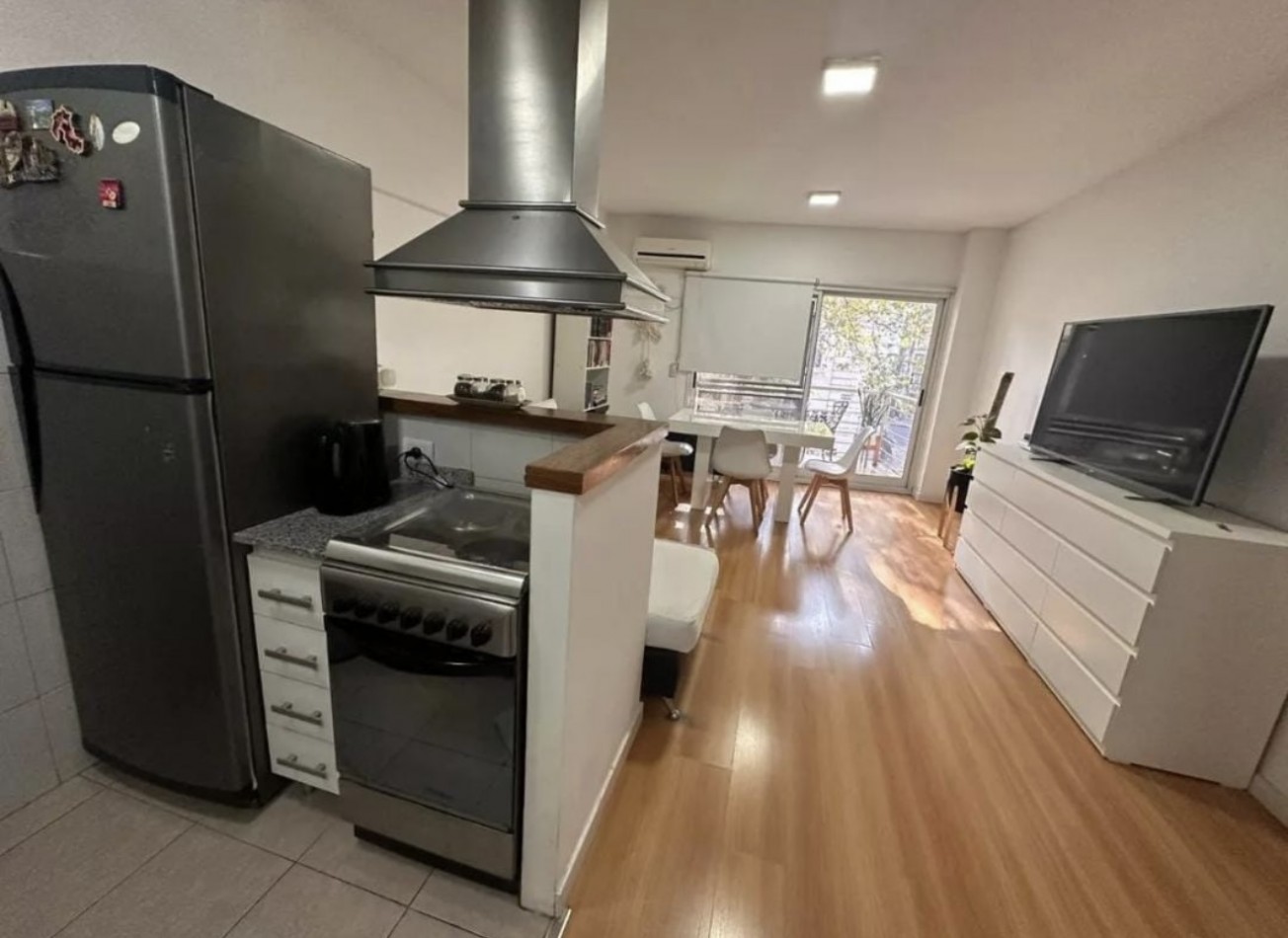 AV. AVELLANEDA 800, VENTA DEPARTAMENTO DE DOS AMBIENTES CON COCHERA