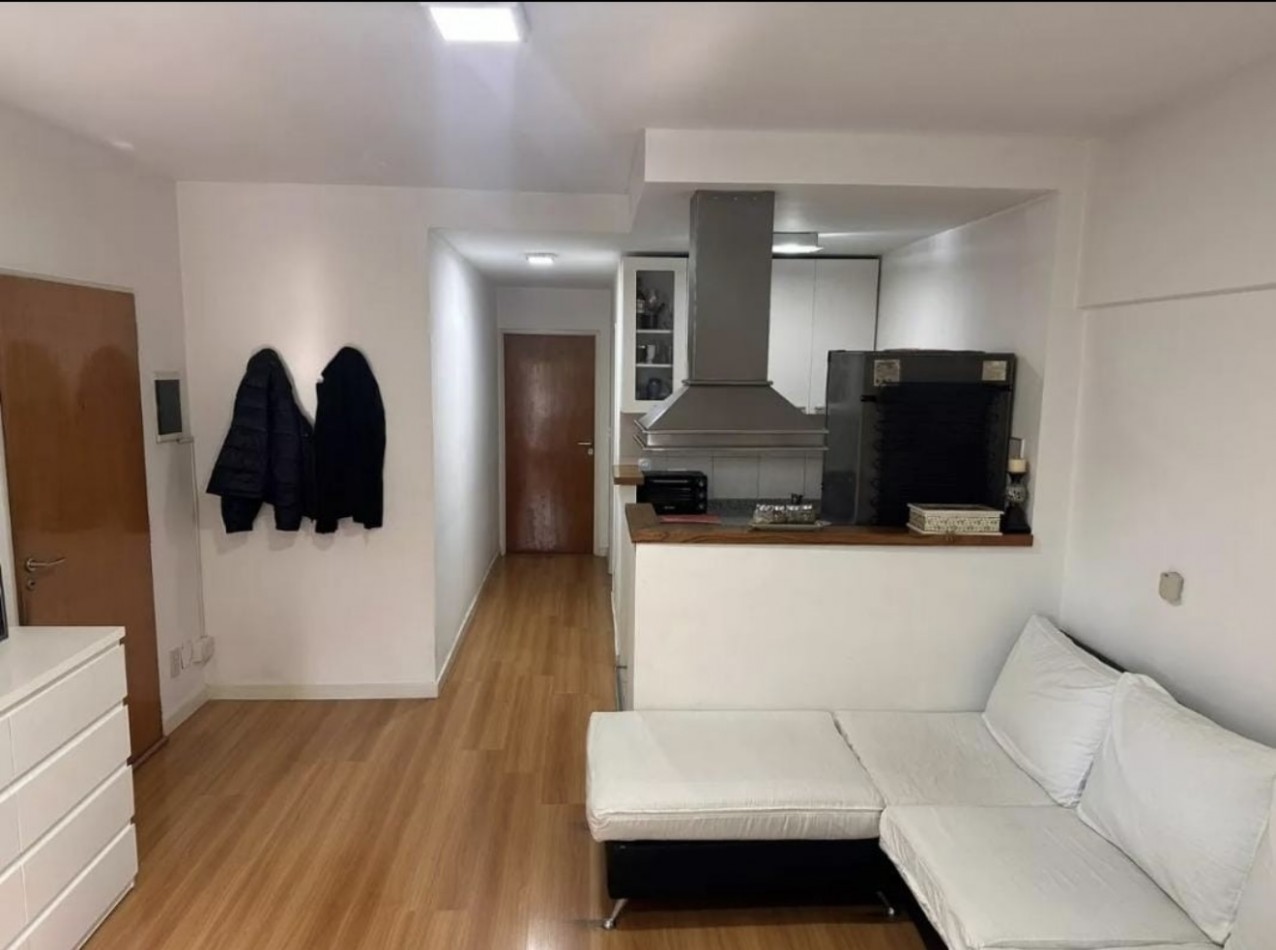 AV. AVELLANEDA 800, VENTA DEPARTAMENTO DE DOS AMBIENTES CON COCHERA