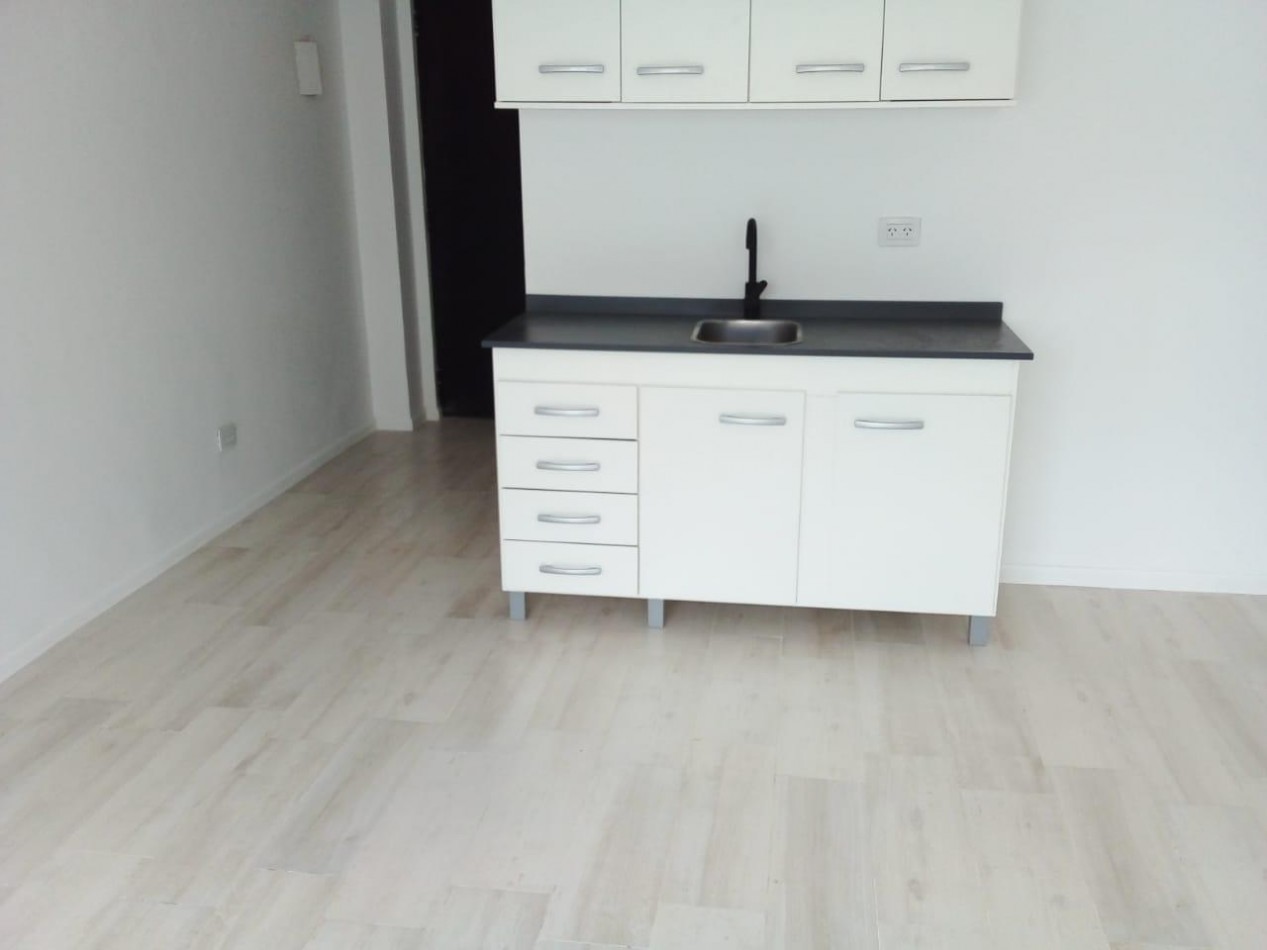 JUNIN 500. Venta !!! IMPECABLE MONOAMBIENTE APTO PROF  A NUEVO X COMPLETO Av Cordoba ZONA FACULTADES UBA, AV CALLAO, AV CORRIENTES, SUBTE 