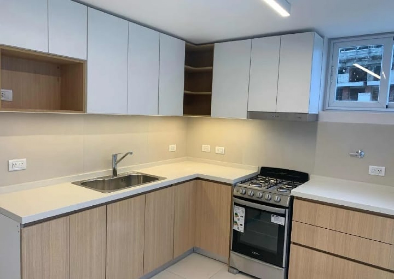 Av Corrientes 3300, Venta, Impecable depto 2 amb COMPLETAMENTE RECICLADO A NUEVO,  LISTO PARA INGRESAR