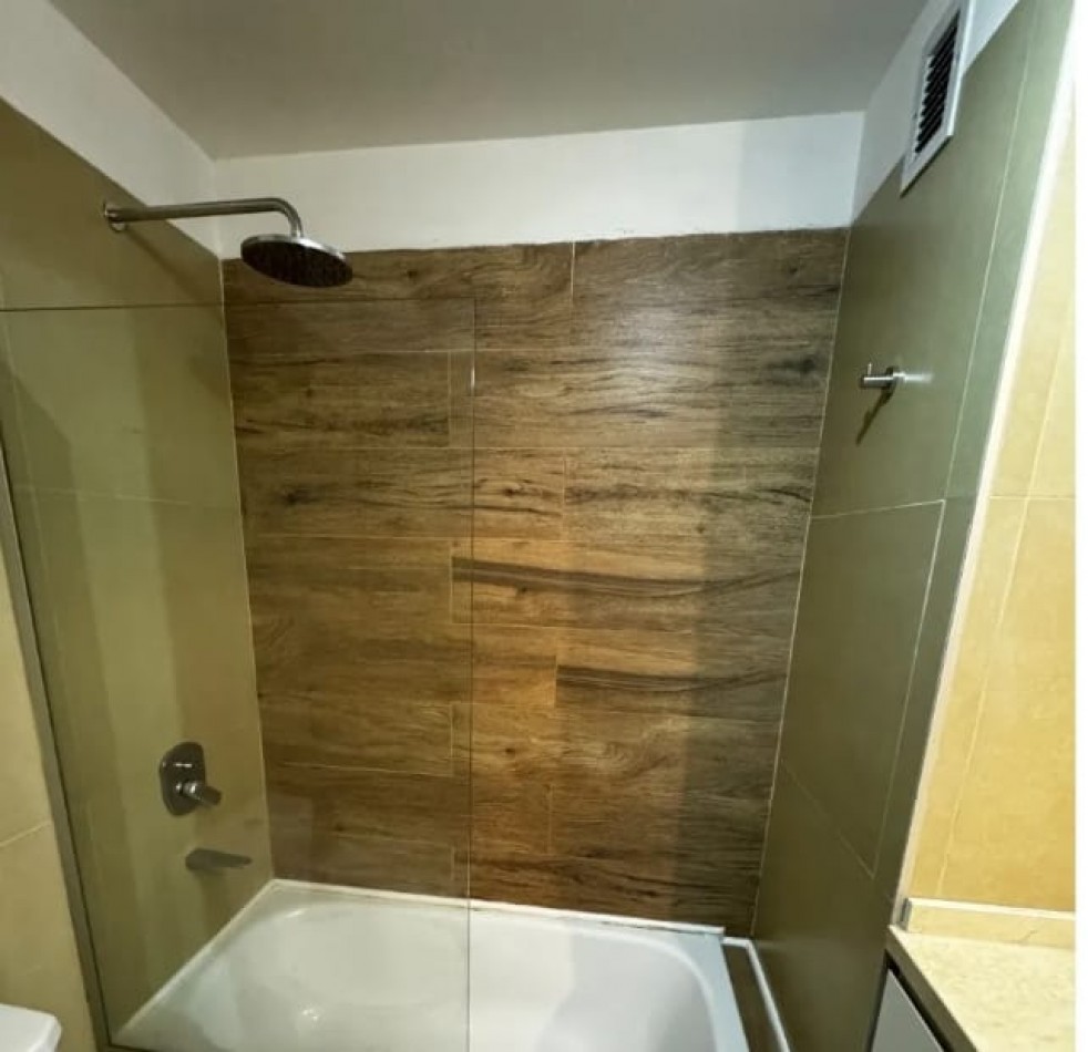 RUIZ HUIDOBRO 4600. Venta, Excelente depto 1 amb al frente c/AMPLIO BALCON EDIFICIO CATEGORIA , 2 AÑOS DE ANTIGUEDAD, Av Balbin Av Triunvirato, Zona de Muchos  Espacio Verdes