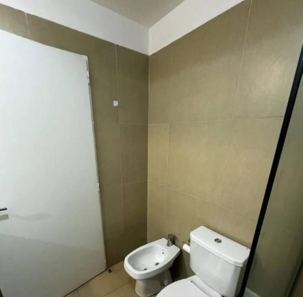 RUIZ HUIDOBRO 4600. Venta, Excelente depto 1 amb al frente c/AMPLIO BALCON EDIFICIO CATEGORIA , 2 AÑOS DE ANTIGUEDAD, Av Balbin Av Triunvirato, Zona de Muchos  Espacio Verdes