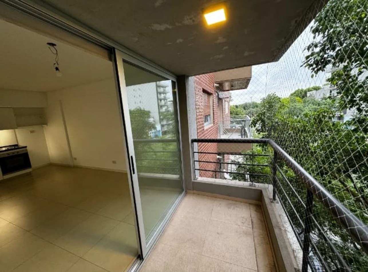 RUIZ HUIDOBRO 4600. Venta, Excelente depto 1 amb al frente c/AMPLIO BALCON EDIFICIO CATEGORIA , 2 AÑOS DE ANTIGUEDAD, Av Balbin Av Triunvirato, Zona de Muchos  Espacio Verdes