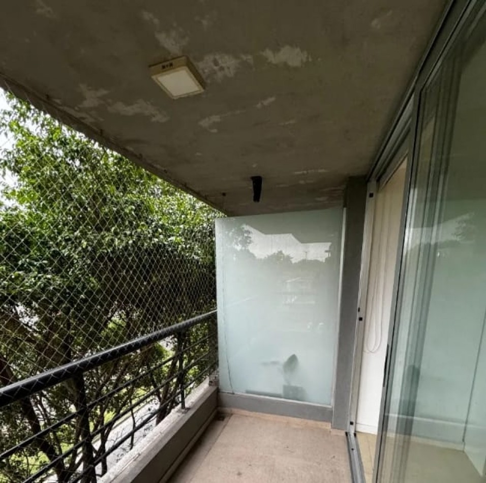 RUIZ HUIDOBRO 4600. Venta, Excelente depto 1 amb al frente c/AMPLIO BALCON EDIFICIO CATEGORIA , 2 AÑOS DE ANTIGUEDAD, Av Balbin Av Triunvirato, Zona de Muchos  Espacio Verdes