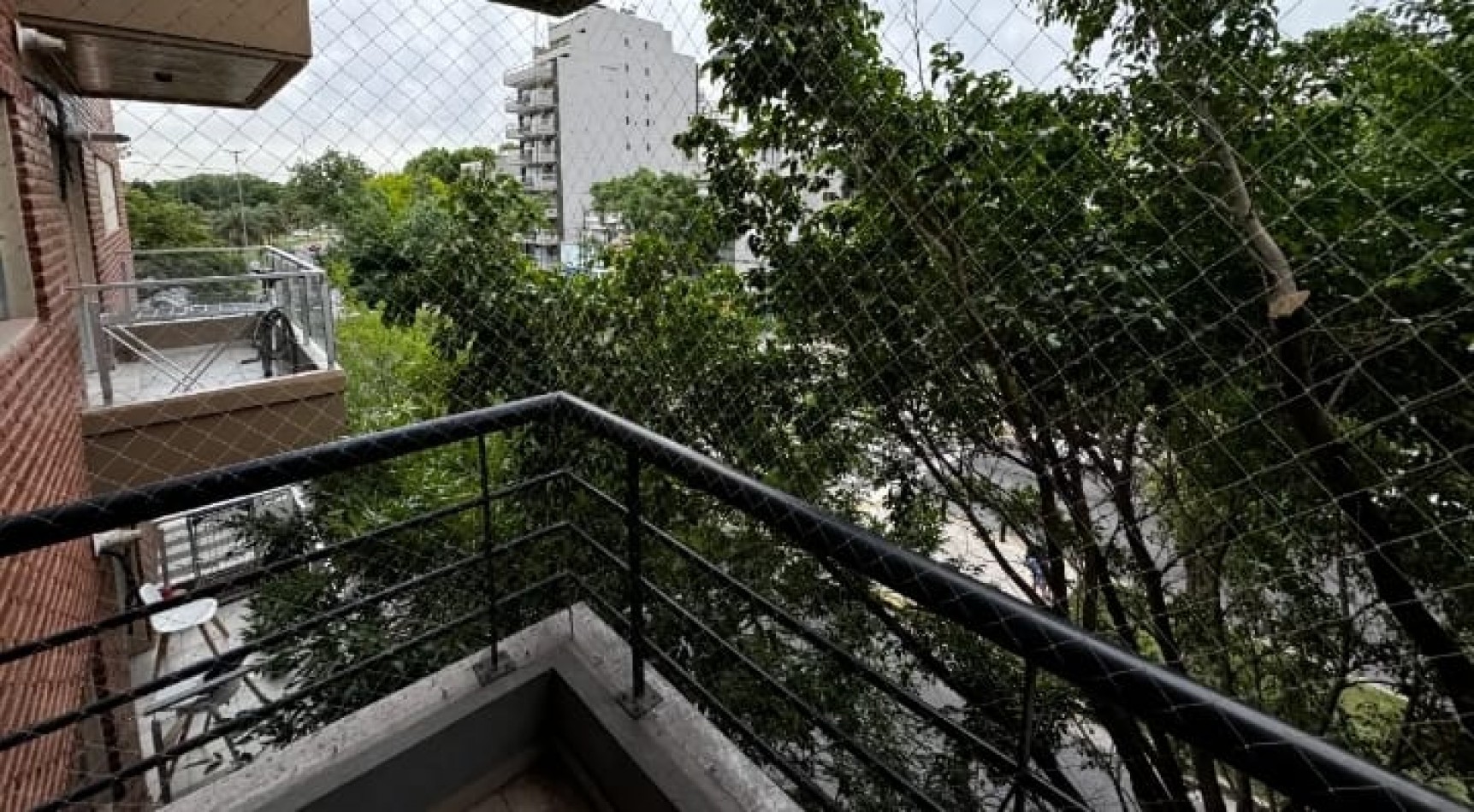 RUIZ HUIDOBRO 4600. Venta, Excelente depto 1 amb al frente c/AMPLIO BALCON EDIFICIO CATEGORIA , 2 AÑOS DE ANTIGUEDAD, Av Balbin Av Triunvirato, Zona de Muchos  Espacio Verdes