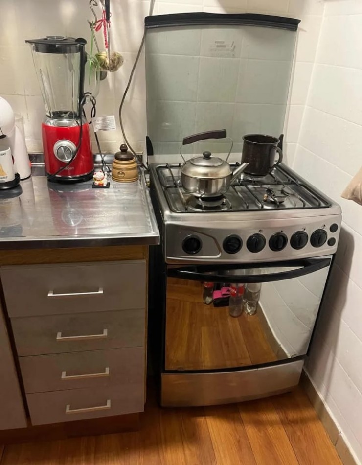 Bme Mitre 1600, Venta  Excepcional depto de 1 AMB PATIO + JARDIN c/PARRILLA + ESPACIO AEREO PROPIO Apto Prof
