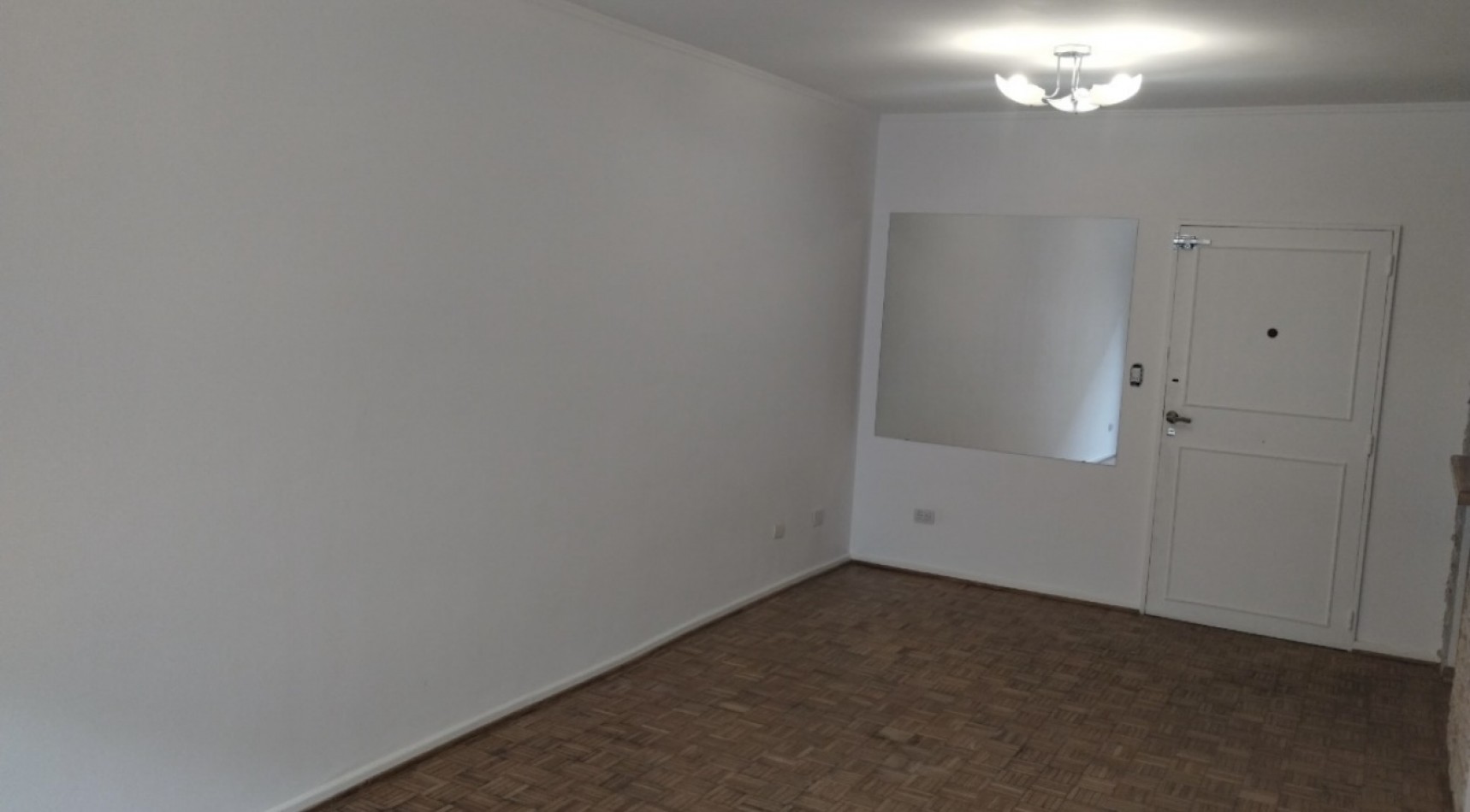 LARREA 1300, VENTA DEPARTAMENTO DE TRES AMBIENTES