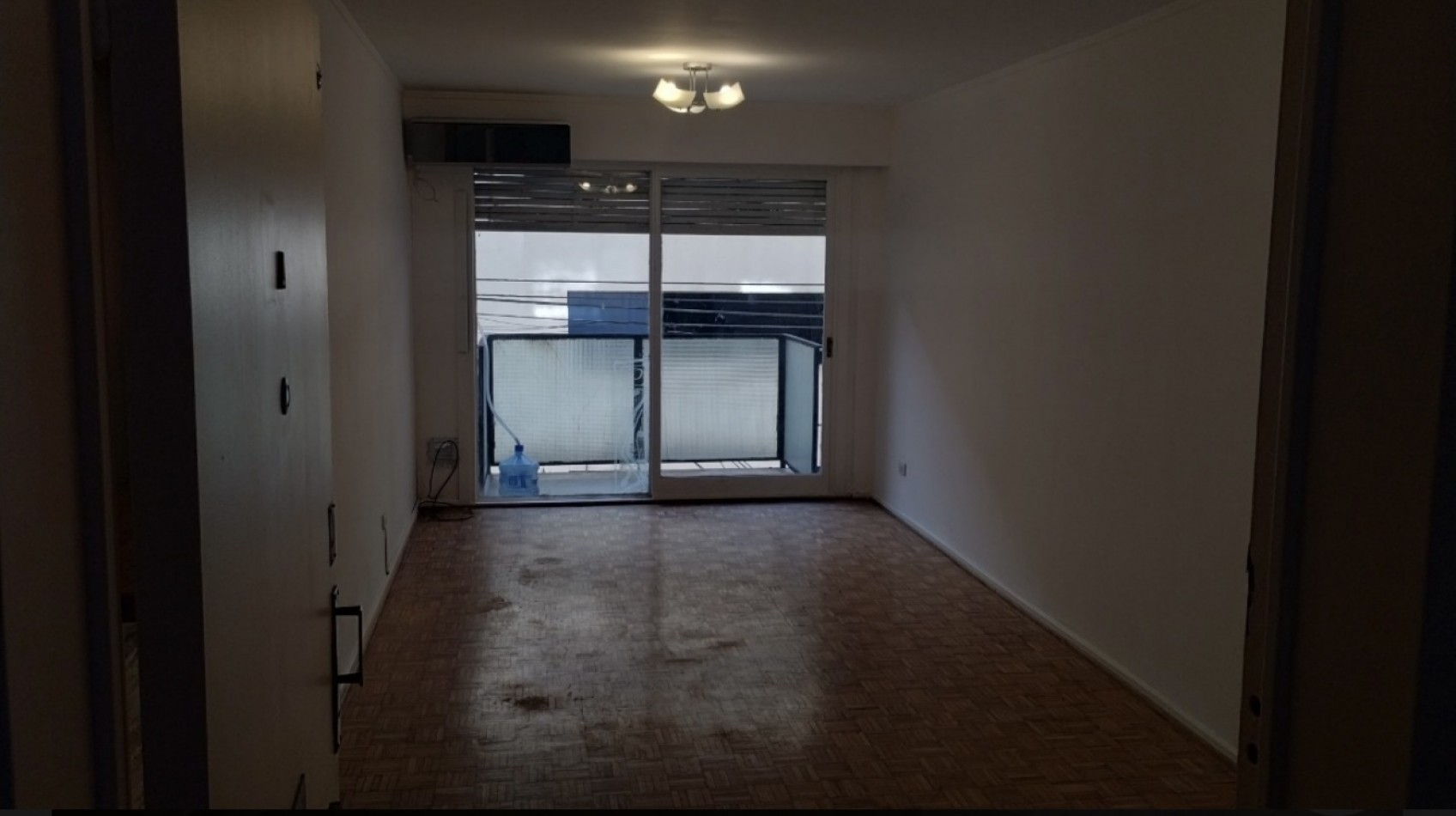 LARREA 1300, VENTA DEPARTAMENTO DE TRES AMBIENTES