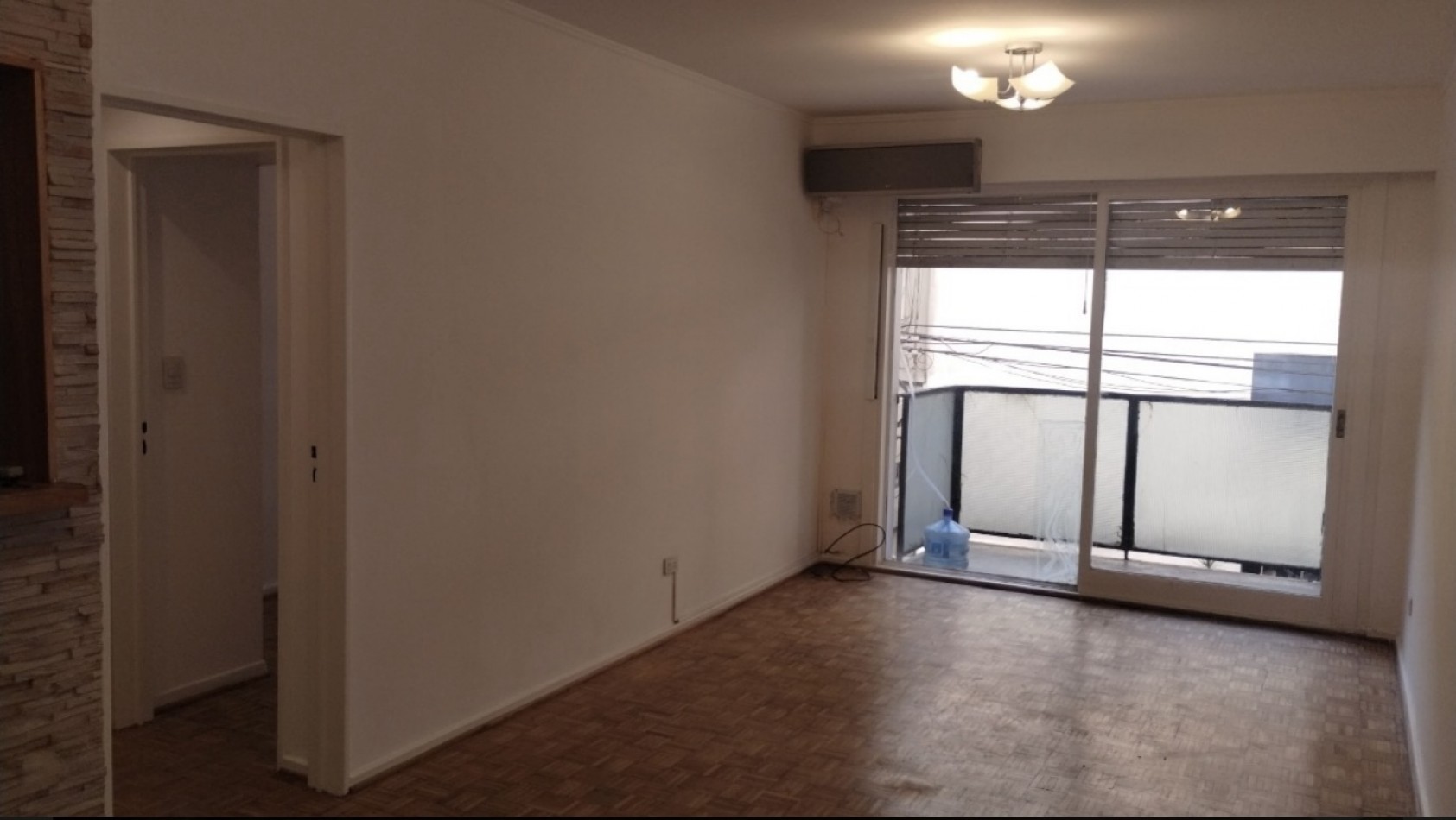 LARREA 1300, VENTA DEPARTAMENTO DE TRES AMBIENTES