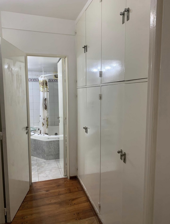 CHENAUT 1900, VENTA PISO DE CINCO AMBIENTES 