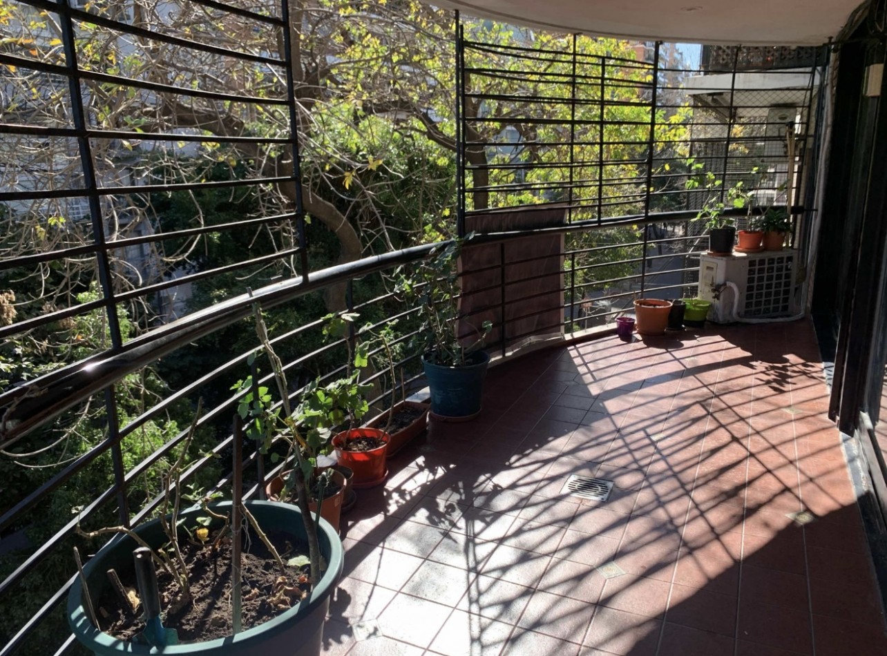 CHENAUT 1900, VENTA PISO DE CINCO AMBIENTES 