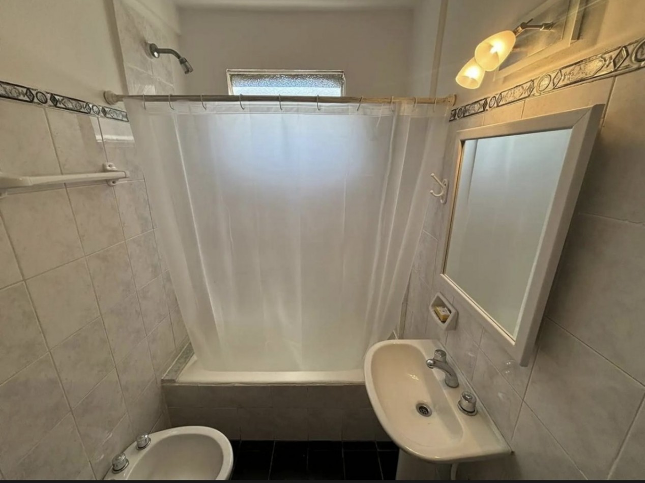 CERRITO 1500, VENTA DEPARTAMENTO DE DOS AMBIENTES
