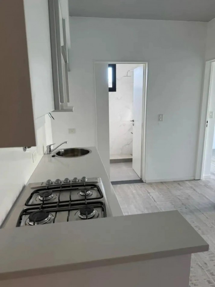 JUFRE 300, VENTA 2 AMB A ESTRENAR
