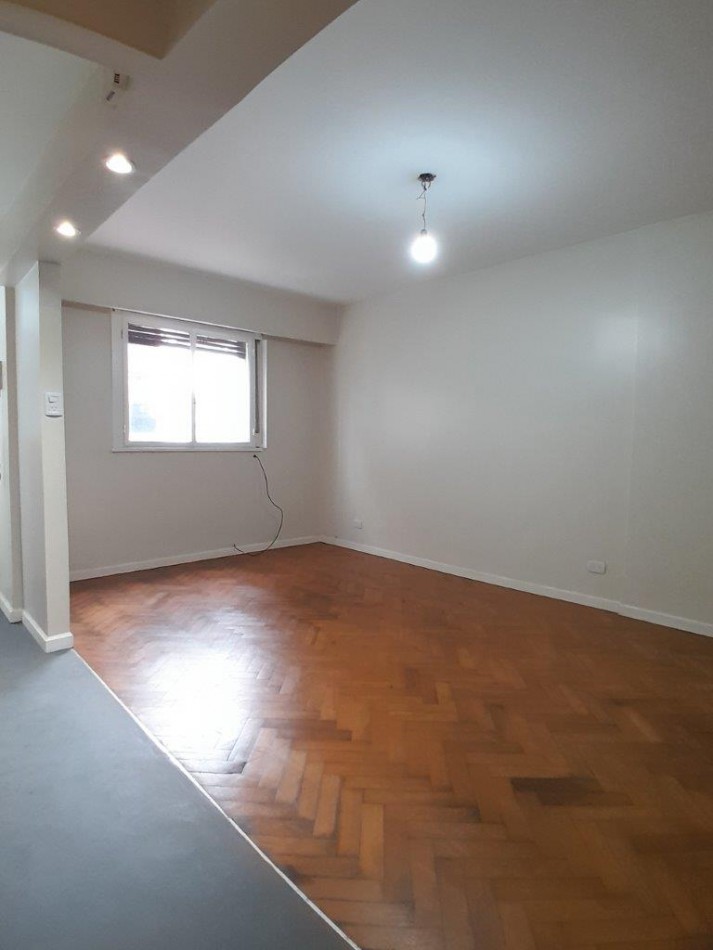 TUCUMAN 700, VENTA 2 AMBIENTES IMPECABLES