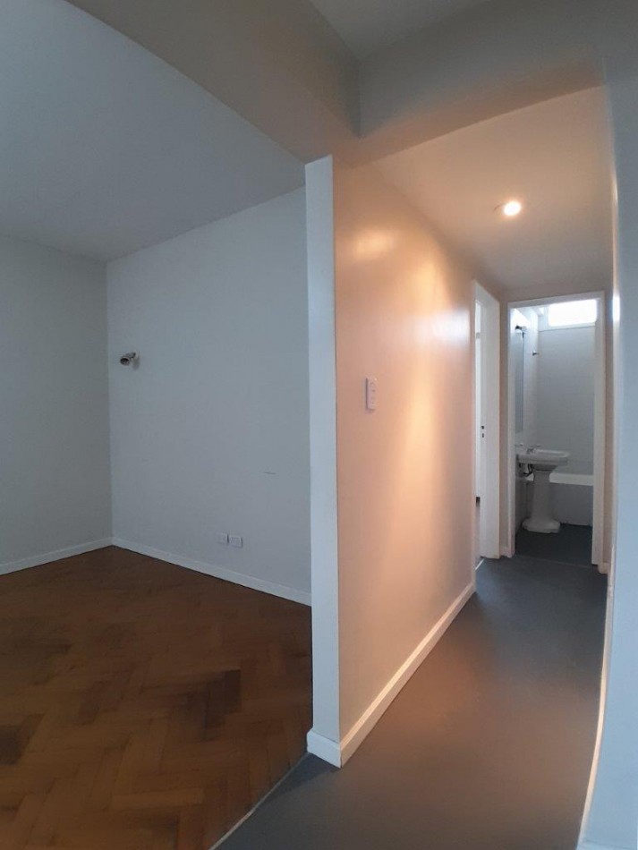 TUCUMAN 700, VENTA 2 AMBIENTES IMPECABLES