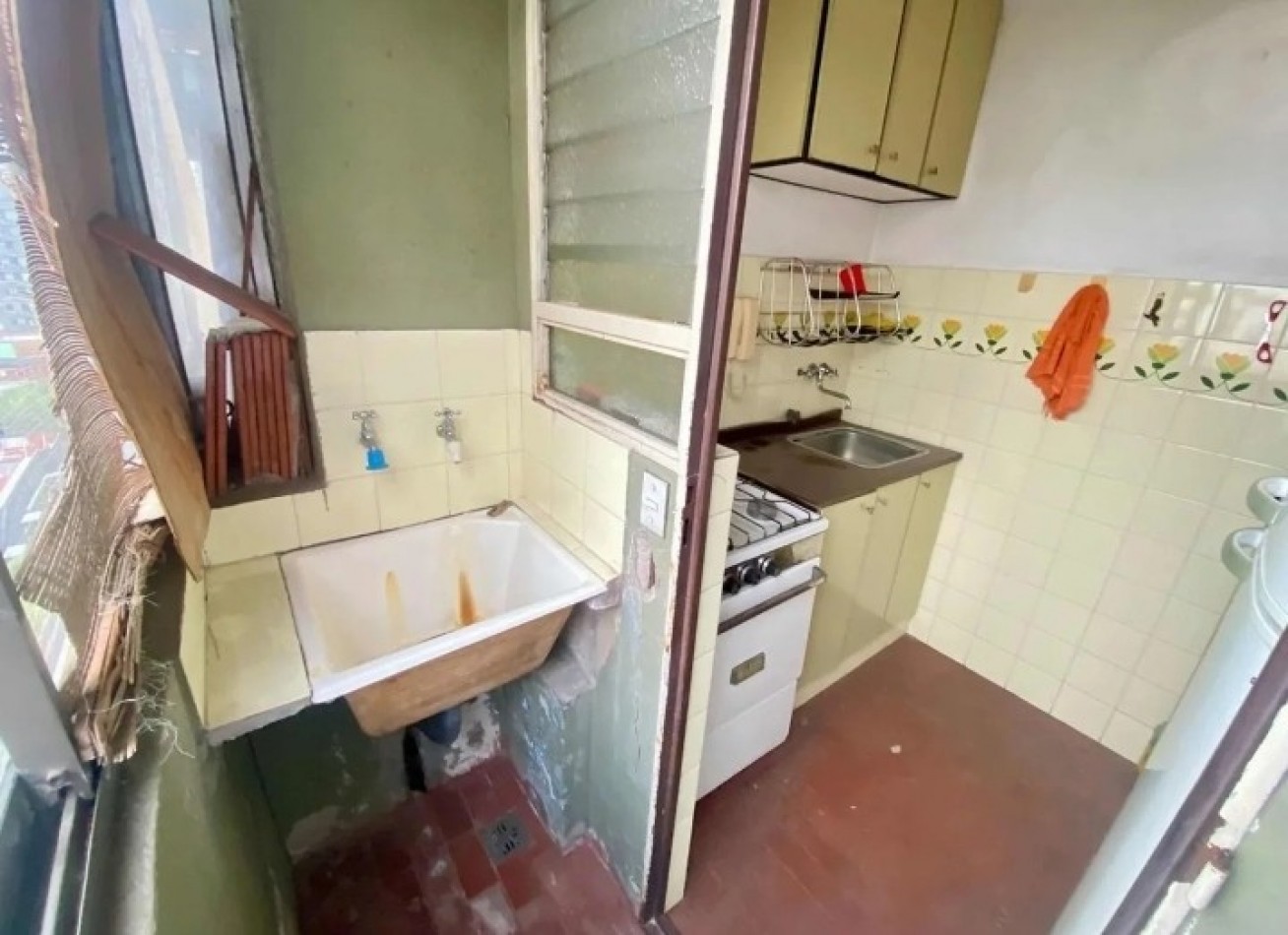 MALABIA 2100, VENTA 2 AMB APTO PROF.