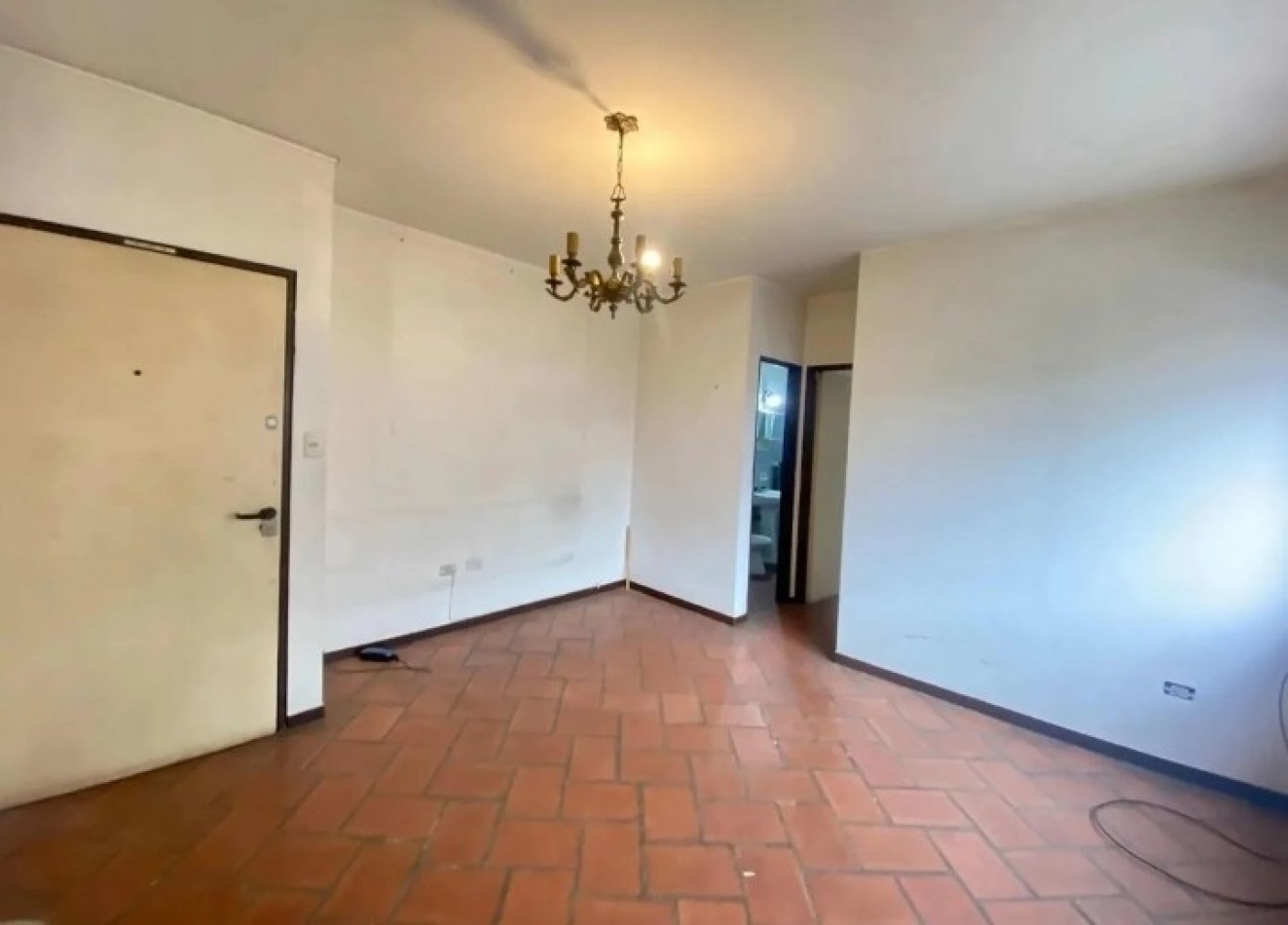 MALABIA 2100, VENTA 2 AMB APTO PROF.