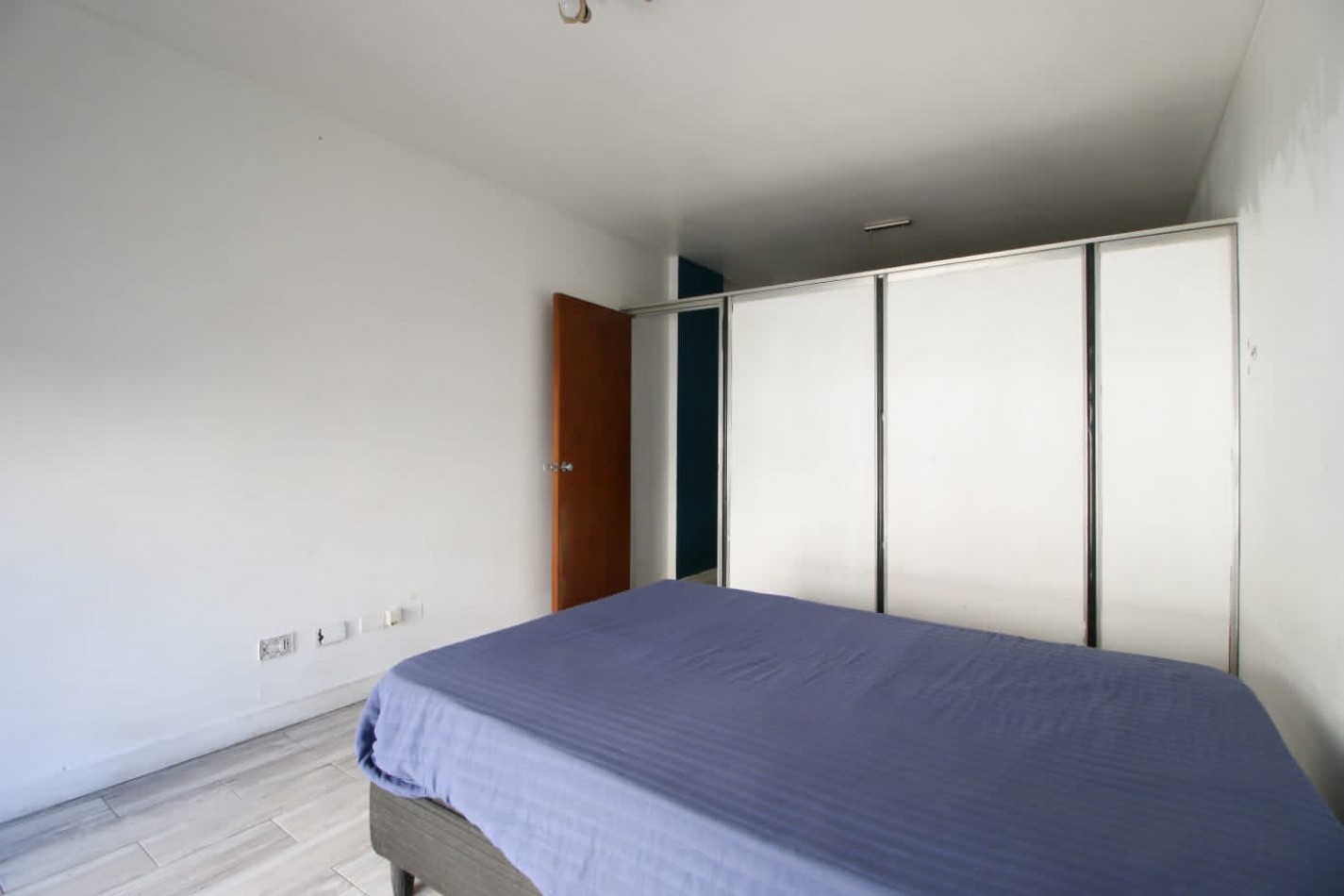 SARMIENTO 1800, Venta 1 AMB DIVISIBLE APTO PROF