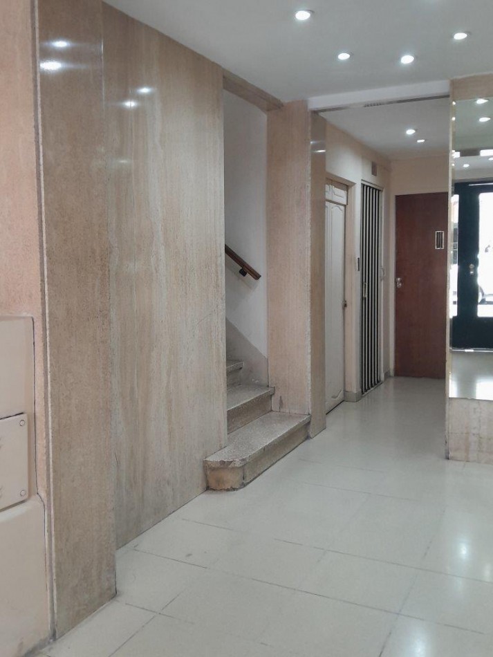 PARANA 600, VENTA DEPARTAMENTO DE UN AMBIENTE EN BARRIO NORTE