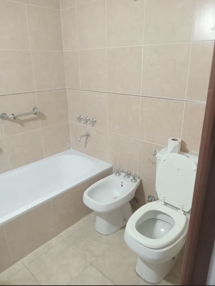 AV. ALBERDI 2700, VENTA DEPARTAMENTO DE DOS AMBIENTES 