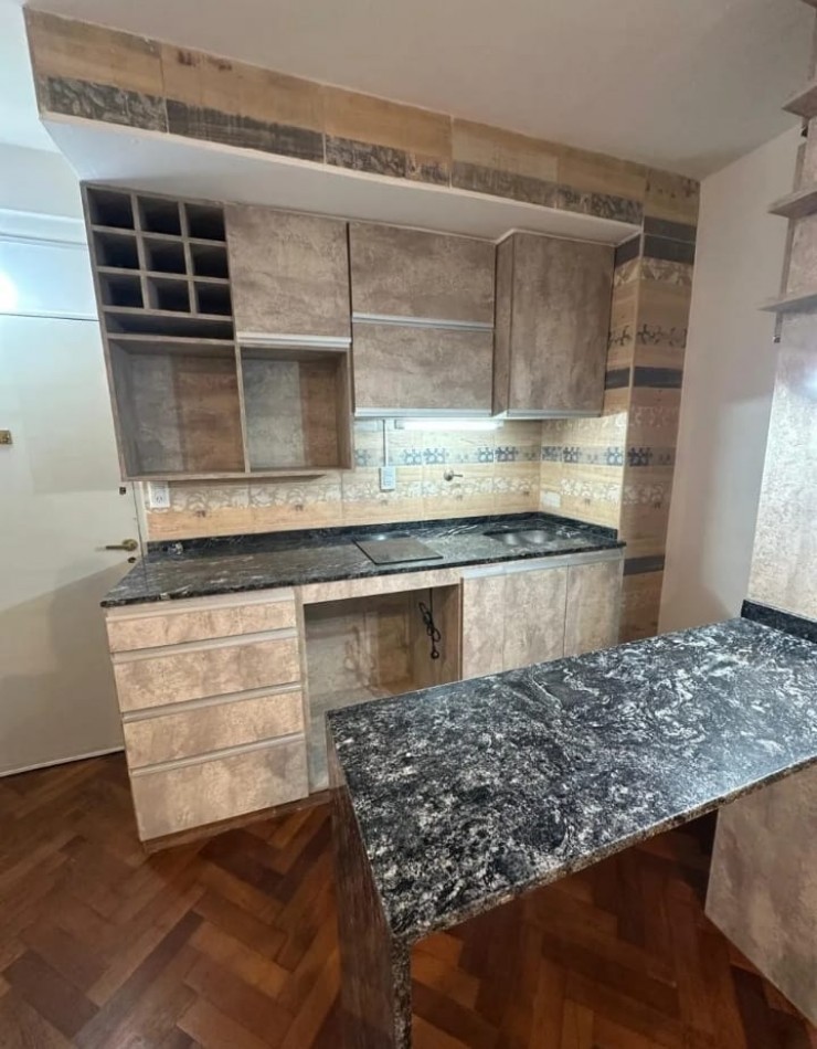 PERON Y AV. CALLAO. VENTA IMPEC DEPTO 1 AMB A NUEVO !!!!